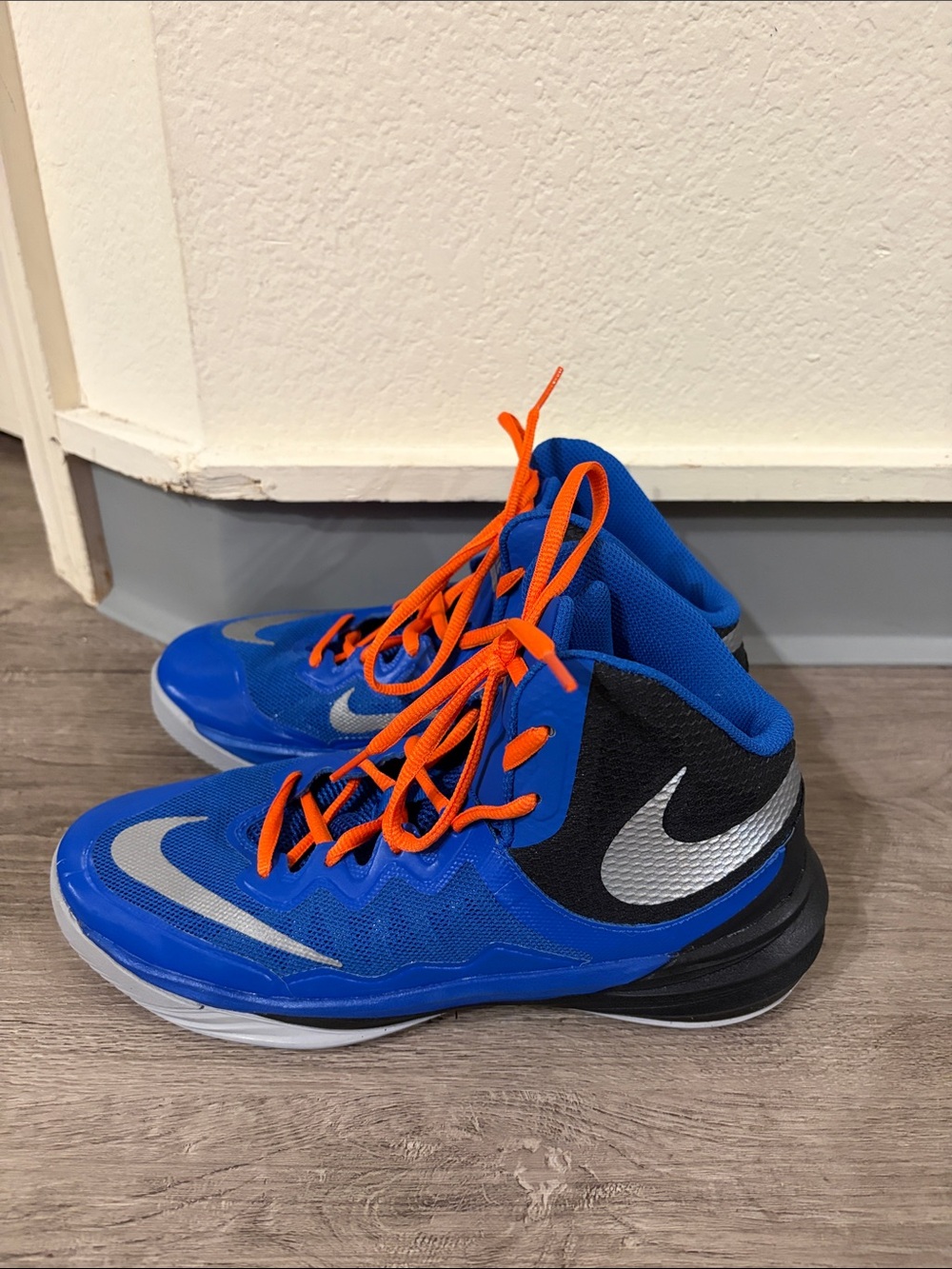 Nike Kids Blue High-Top Sneakers with Orange Laces